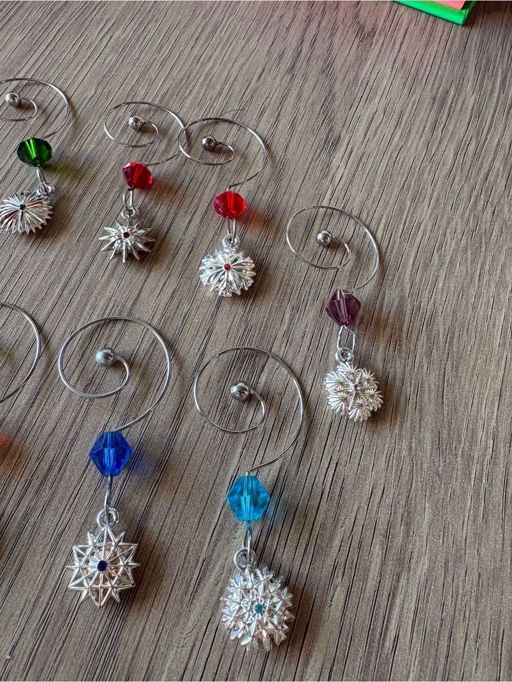 Waterford Crystal Multicolor Starburst Wine Glass Charms - Set of 11 - Picture 3 of 4